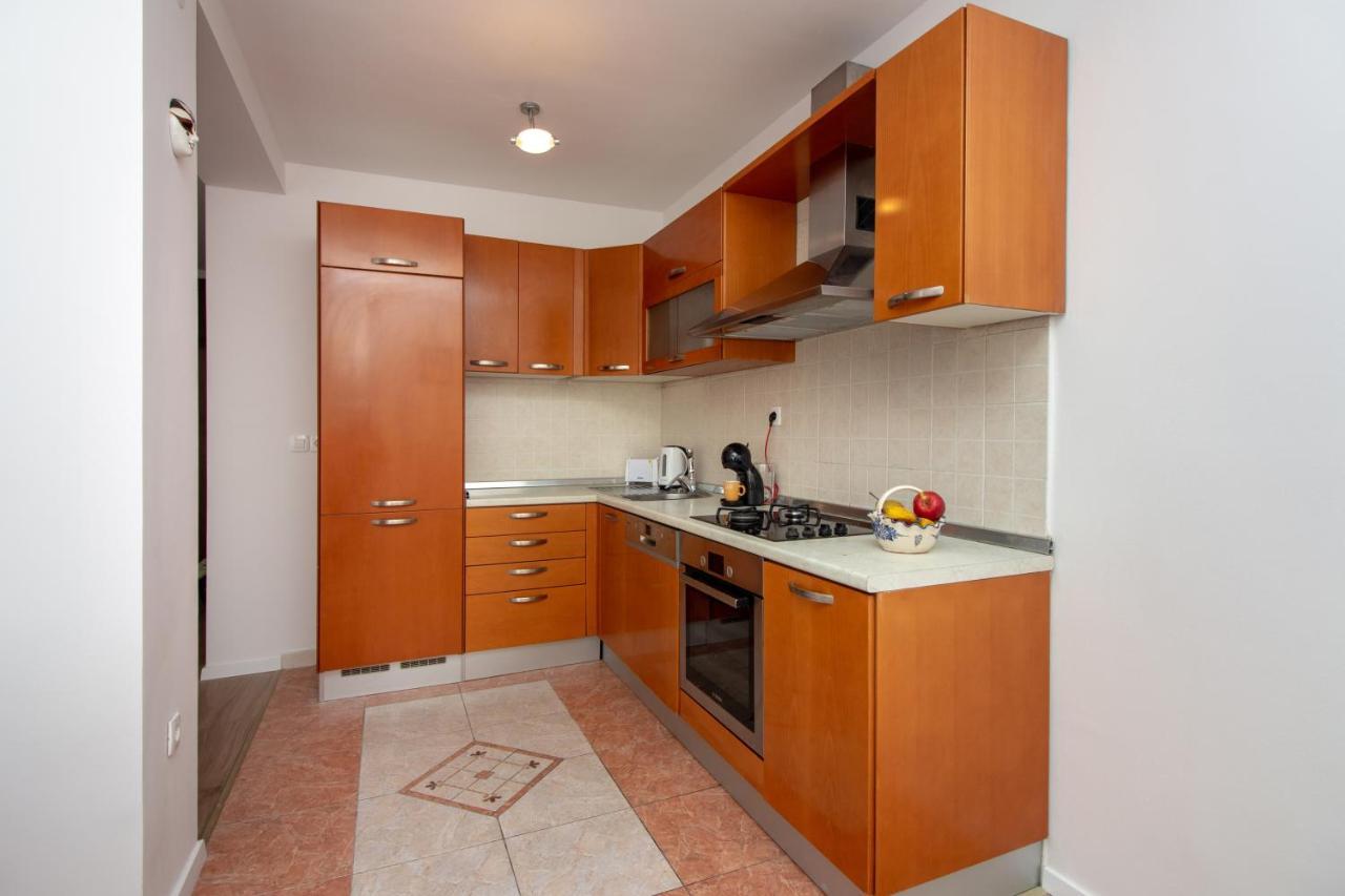 Apartamento Bura2 , With Private Parking In The Garage Split Exterior foto