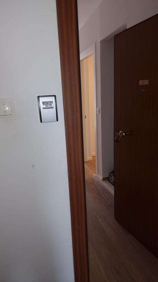 Apartamento Bura2 , With Private Parking In The Garage Split Exterior foto