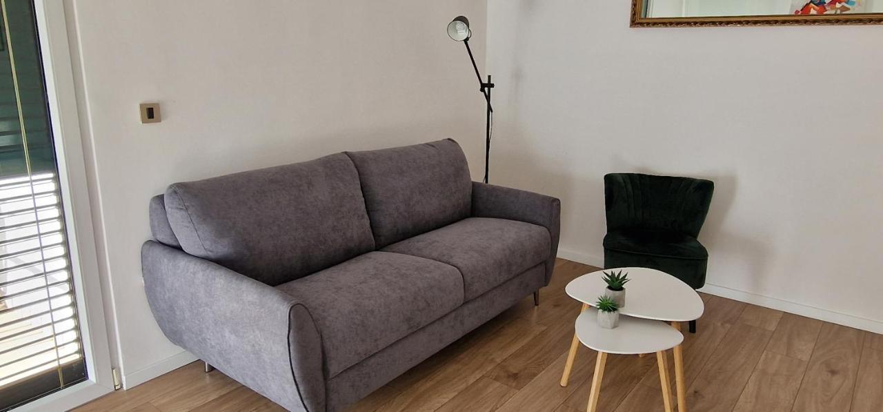 Apartamento Bura2 , With Private Parking In The Garage Split Exterior foto